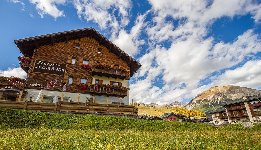 Hotel Alaska Livigno Exterior photo