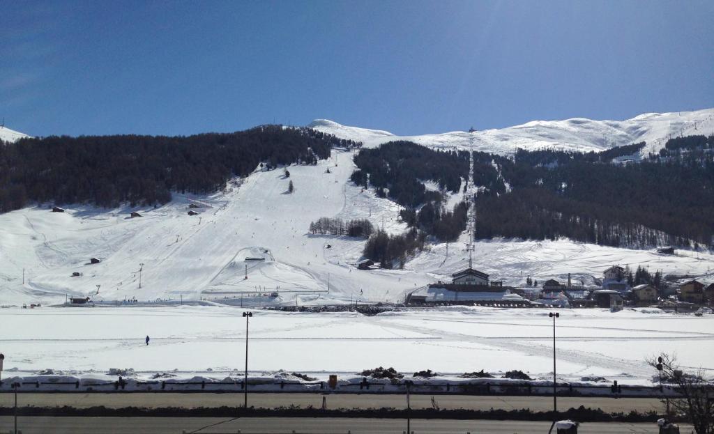 Hotel Alaska Livigno Exterior photo