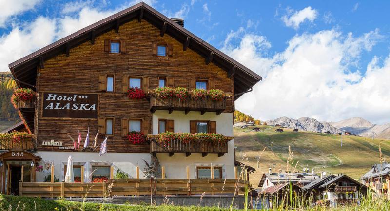 Hotel Alaska Livigno Exterior photo