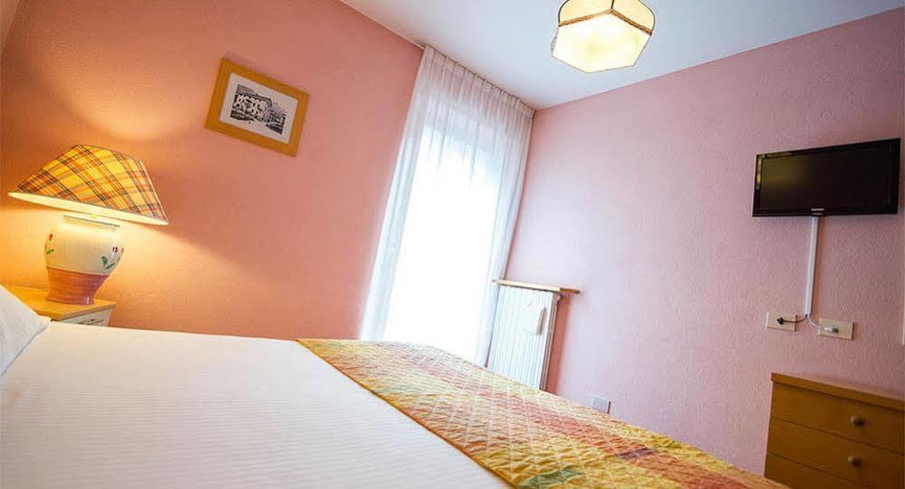 Hotel Alaska Livigno Exterior photo